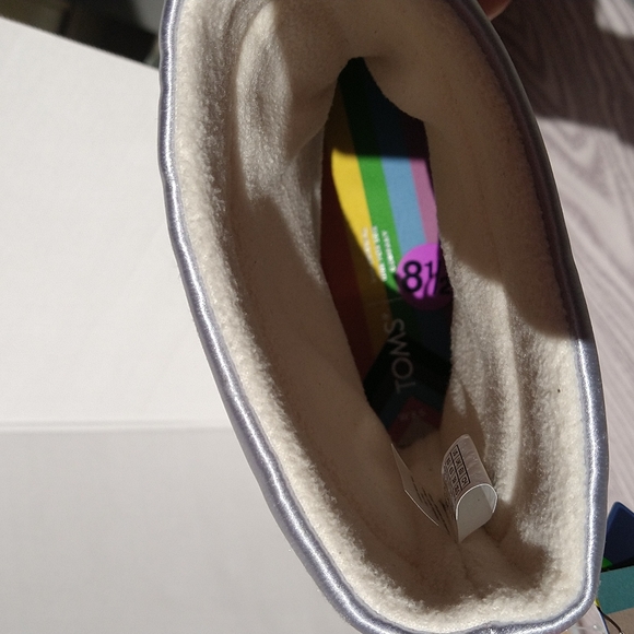 Toms Makenna silver metallic leather Winter Rain Boots size 8.5 - Picture 12 of 17